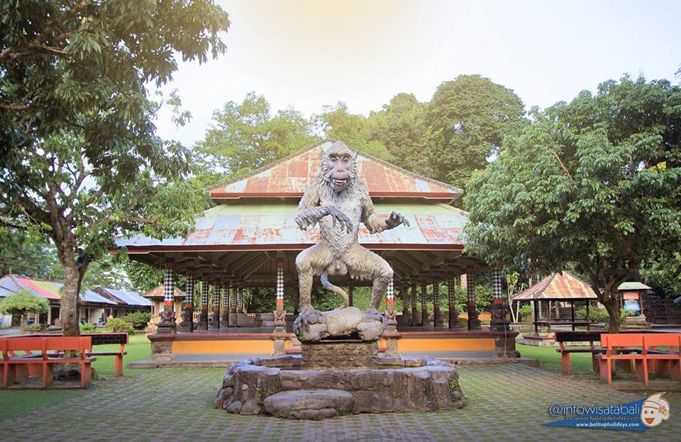 Alas kedaton monkey forest