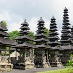 Pura-Taman-Ayun-Sewa-Mobil-Bali