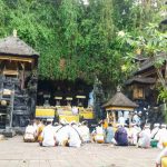 Pura Goa Lawah - Paket Wisata Bali