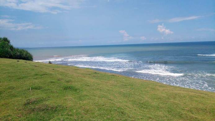Pantai Nyanyi - Paket Wisata Bali