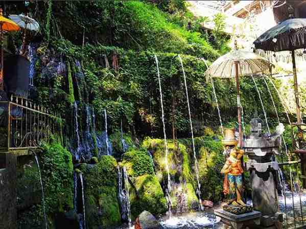 Paket Wisata Bali - Pura Tirta Sudamala