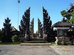 Tirta Yatra di Pulau Jawa - Pura Agung Raung