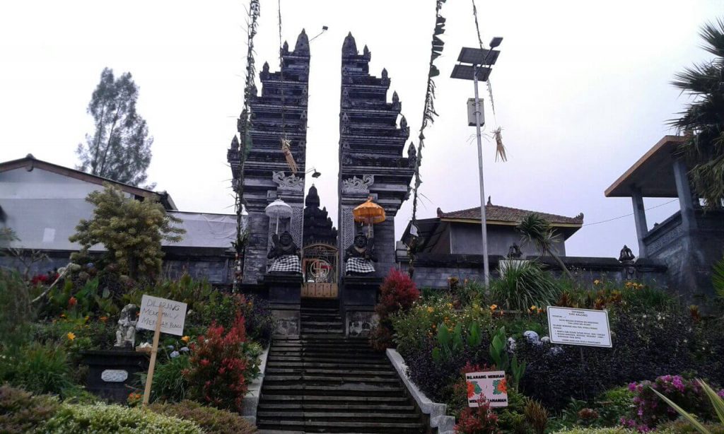 Tirta Yatra di Pulau Jawa - Pura Luhur Giri Arjuno
