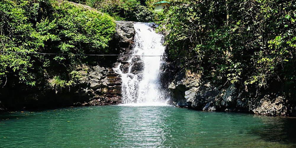 Paket Wisata Bali - Air Terjun Aling Aling