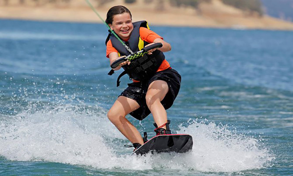Wake board - Paket Wisata Bali - sewa mobil bali